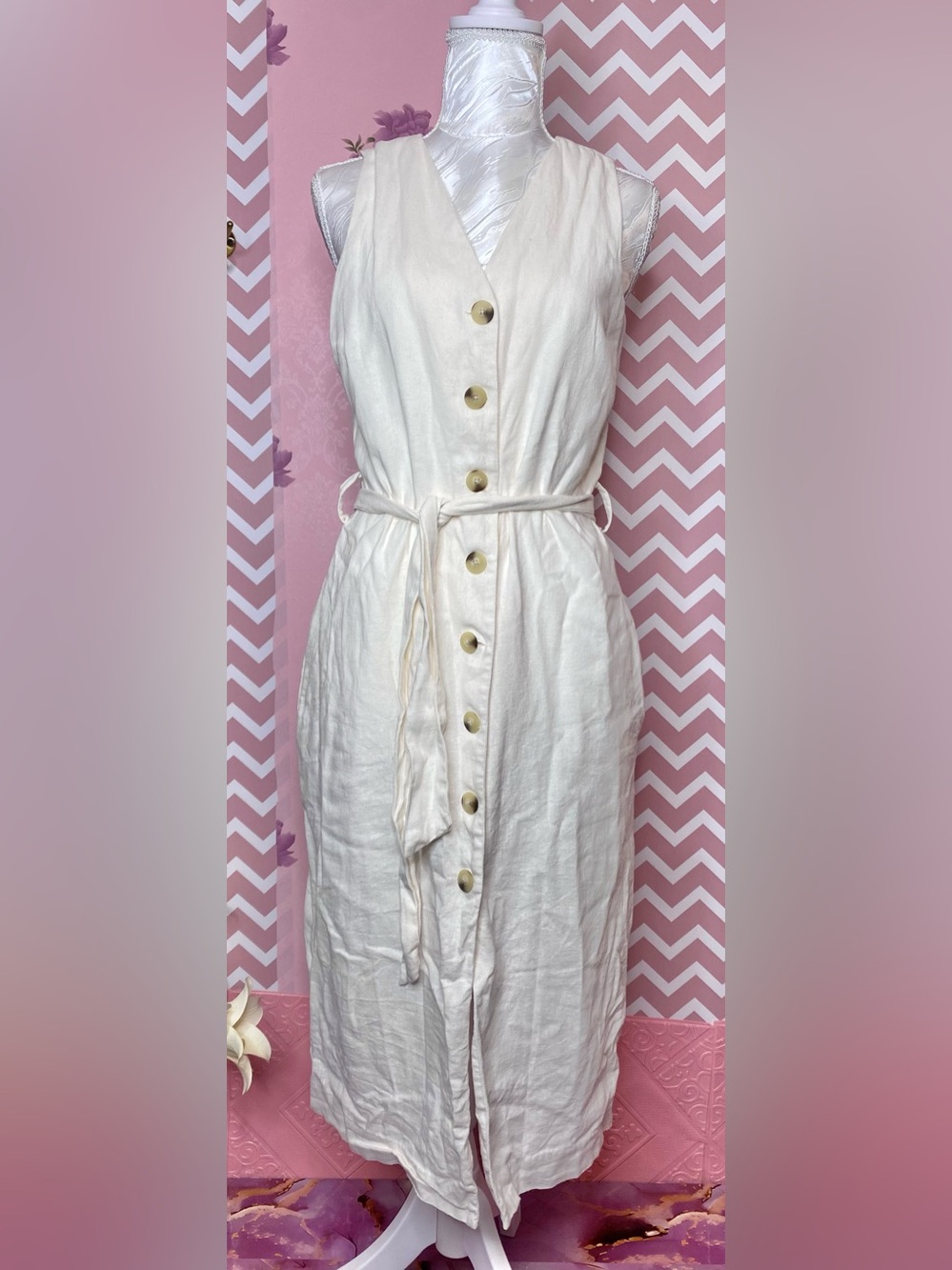 π· Birch White Linen Blend 90s Sleeveless Button-Front Midi Dress with Tie Belt π· - Picture 5 of 9